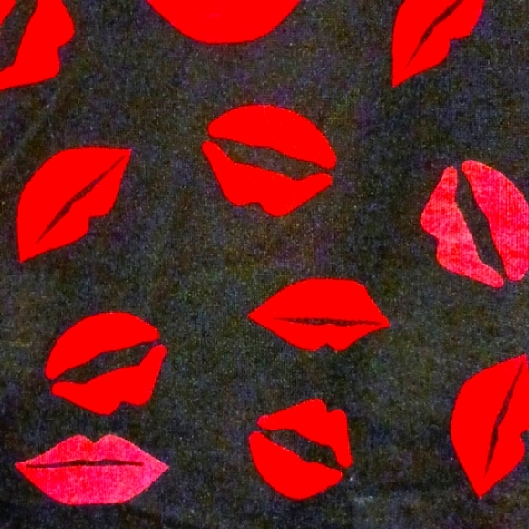 New Valentine's Day Pet Apparel ๐ - Picture 3 of 5